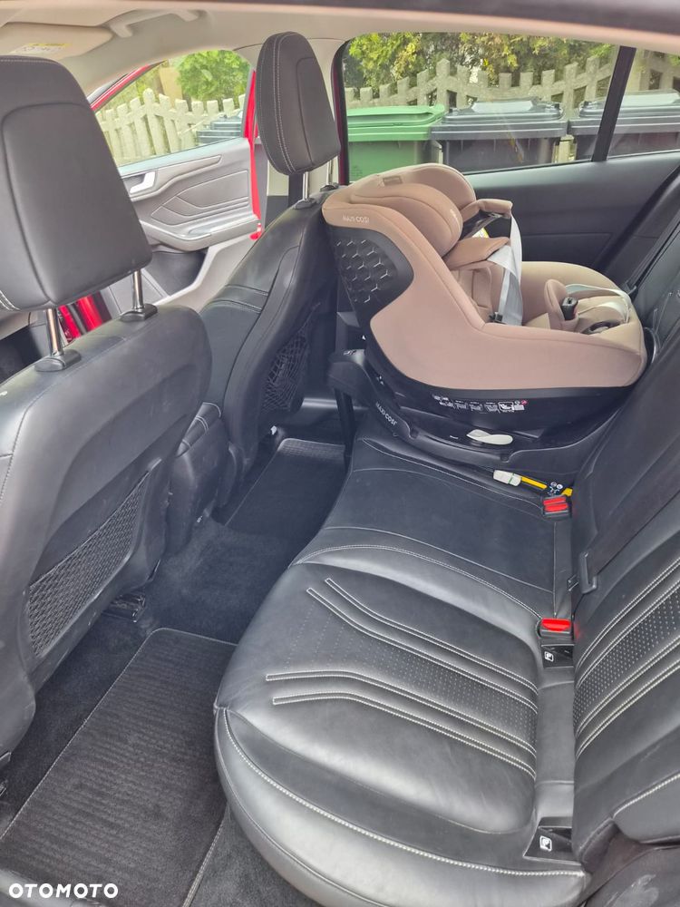 Ford Focus 1.5 EcoBoost Vignale - 16