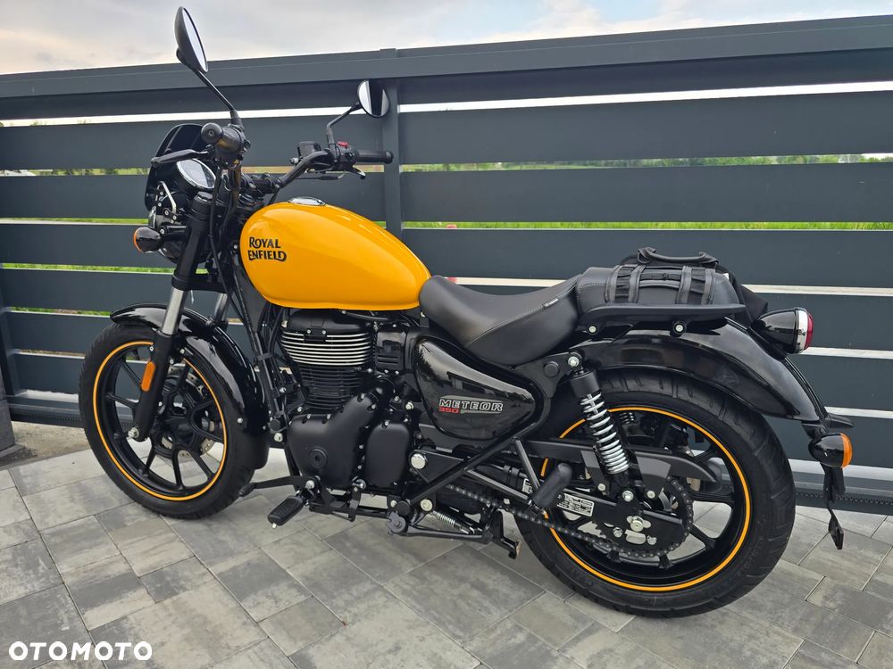 Royal Enfield Meteor - 7