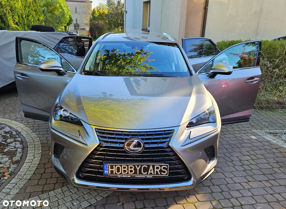 Lexus NX 300h Prestige AWD - 11