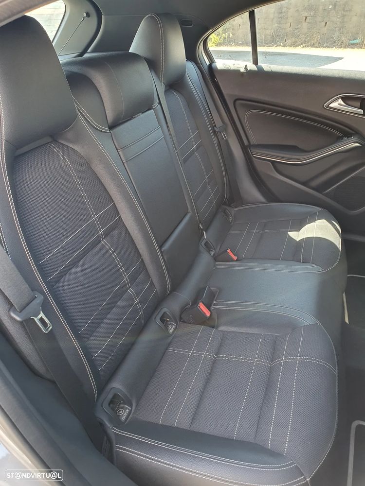 Mercedes-Benz A 220 - 7