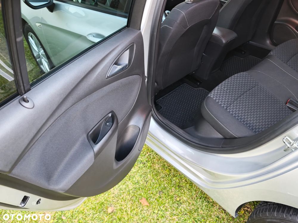 Opel Astra - 13