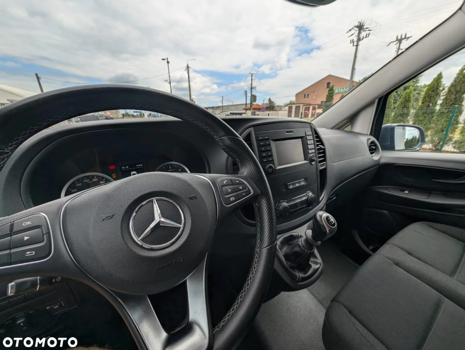 Mercedes-Benz Vito - 15