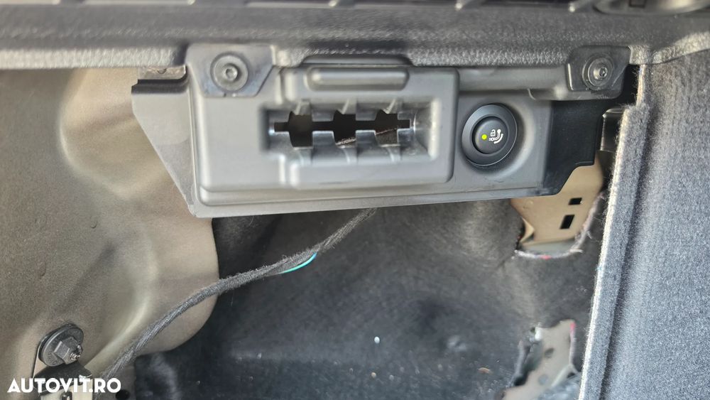 BMW Seria 3 - 18