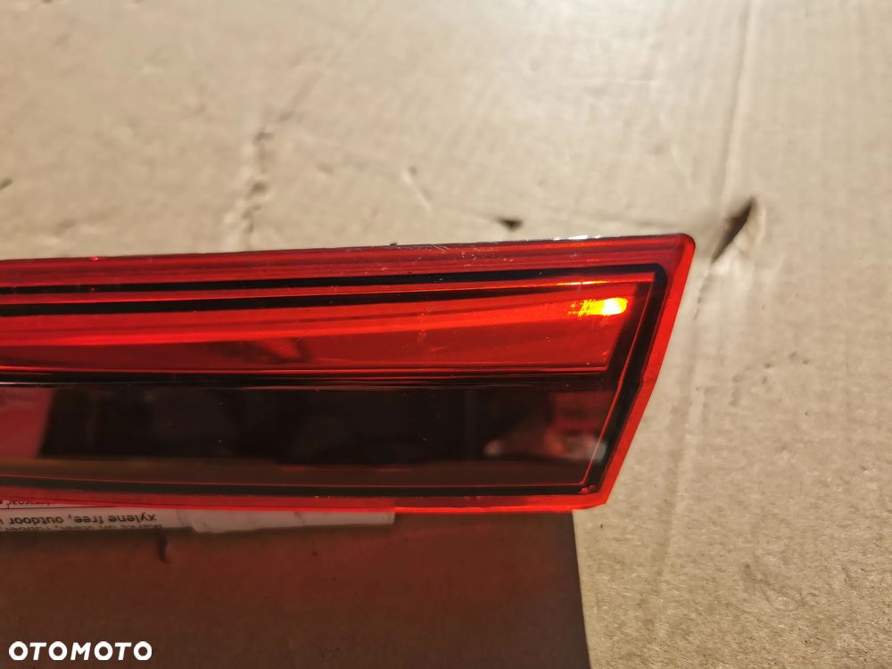 VW ID.3 ID3 Lampa prawy tył tylna prawa w zderzak lampka odblask - 4