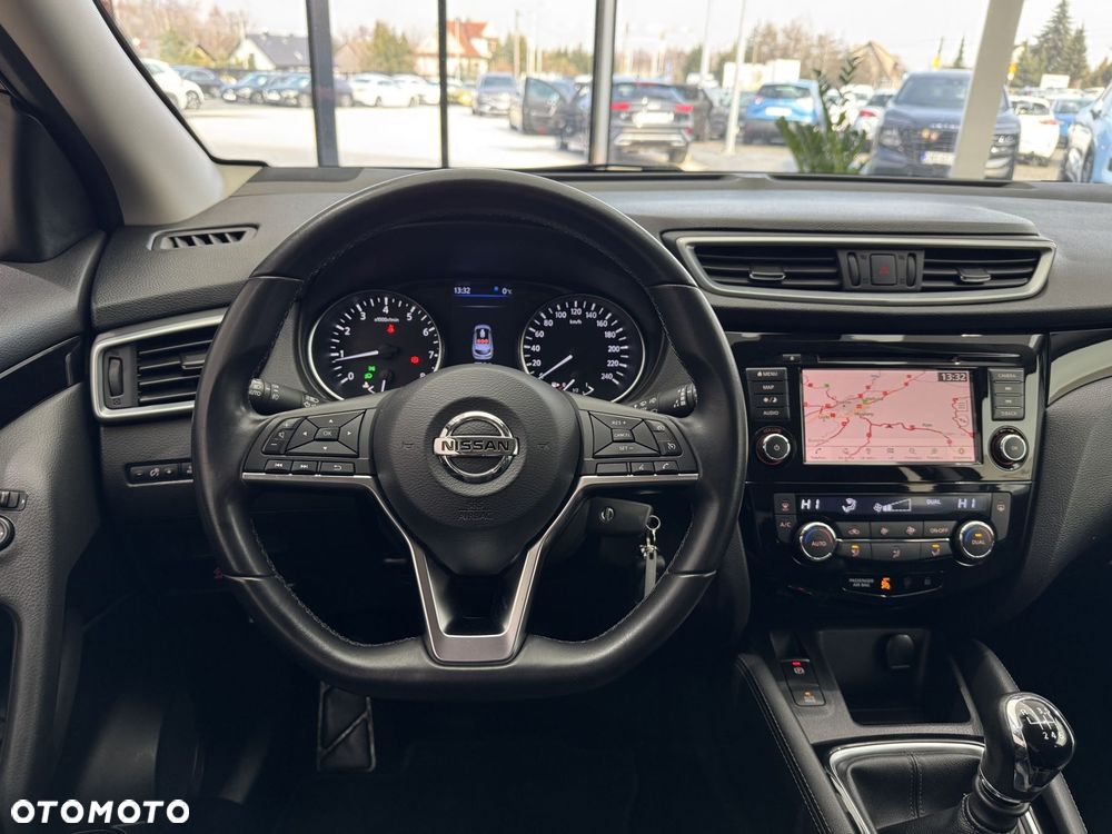 Nissan Qashqai - 14