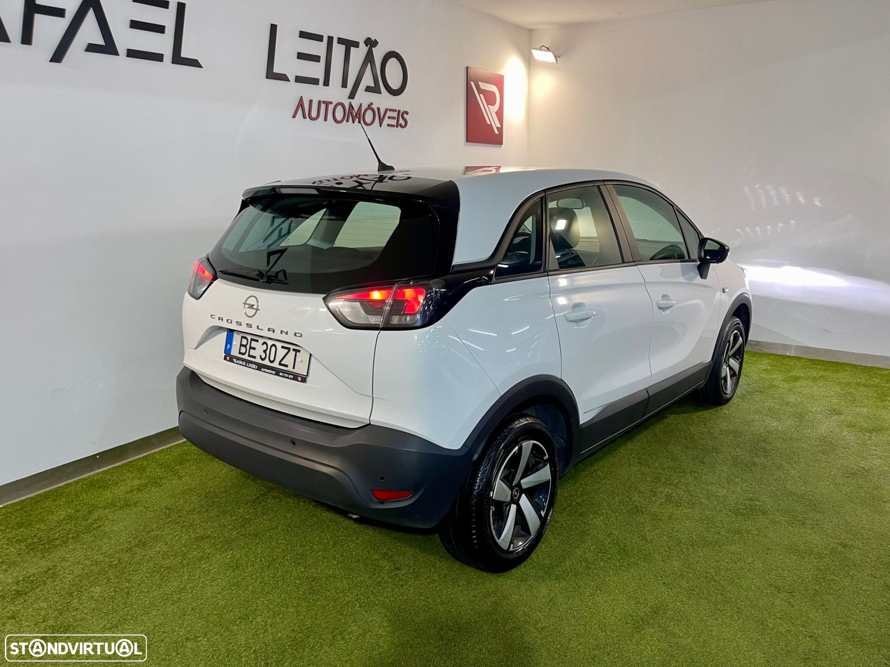 Opel Crossland 1.2 T Business Edition - 6