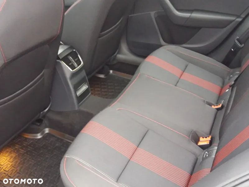 Skoda Octavia 1.5 TSI ACT Style - 9
