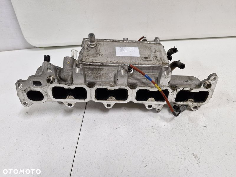 trafic 3 iii vivaro b talento ii 2.0 dci kolektor ssący 140014374a 165786344r - 1