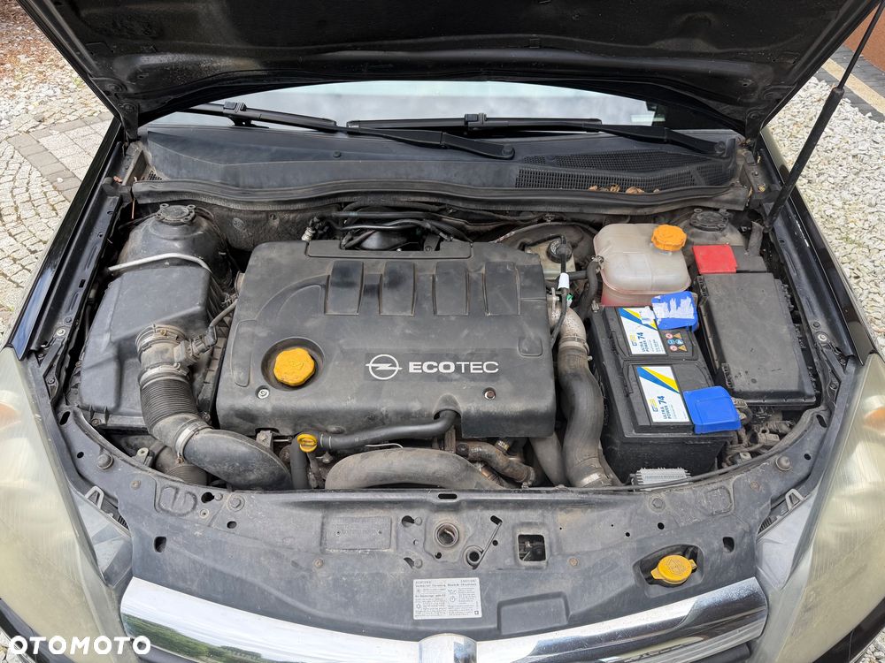 Opel Astra 1.9 CDTI - 25