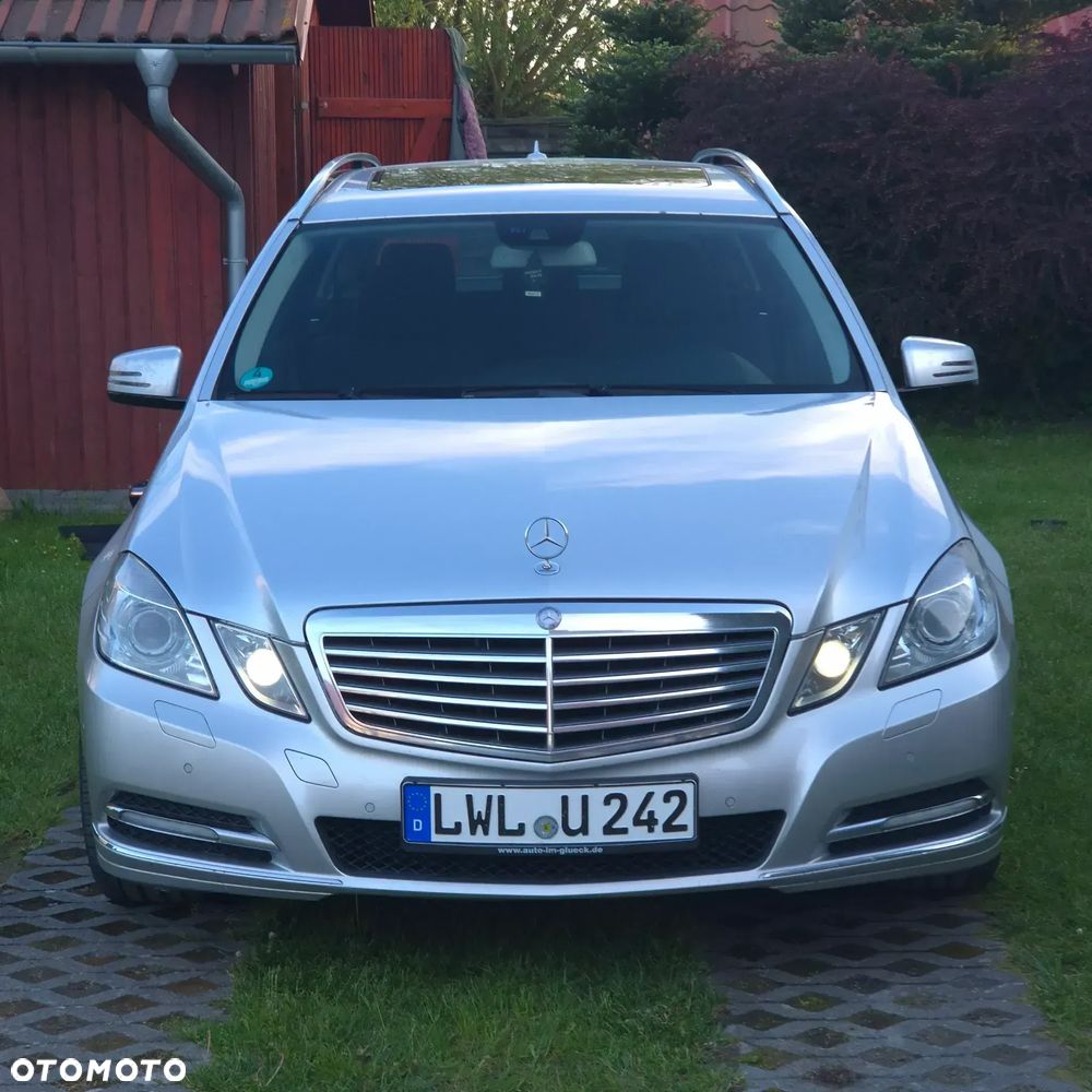 Mercedes-Benz Klasa E 220 CDI 7G-TRONIC Elegance - 1