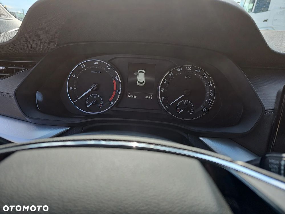 Skoda Octavia 1.5 TSI ACT Ambition - 15