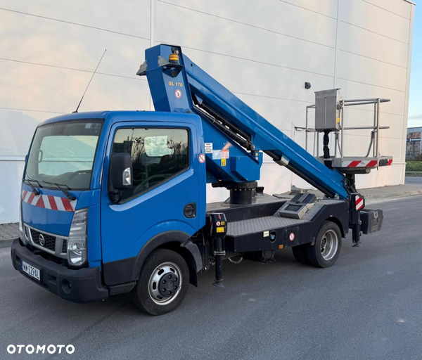 Nissan Podnośnik Koszowy 17 metrów Hydrauliczny !!! Zwyżka Udt na rok Zarejestrowany Kosz 250 kg 12 m w Bok Jak Wumag Ruthmann Multitel