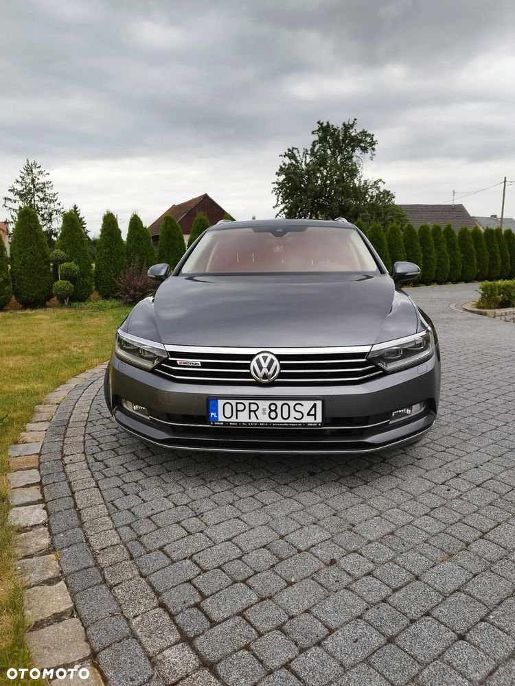 Volkswagen Passat 2.0 TDI SCR 4Mot DSG Highline - 2