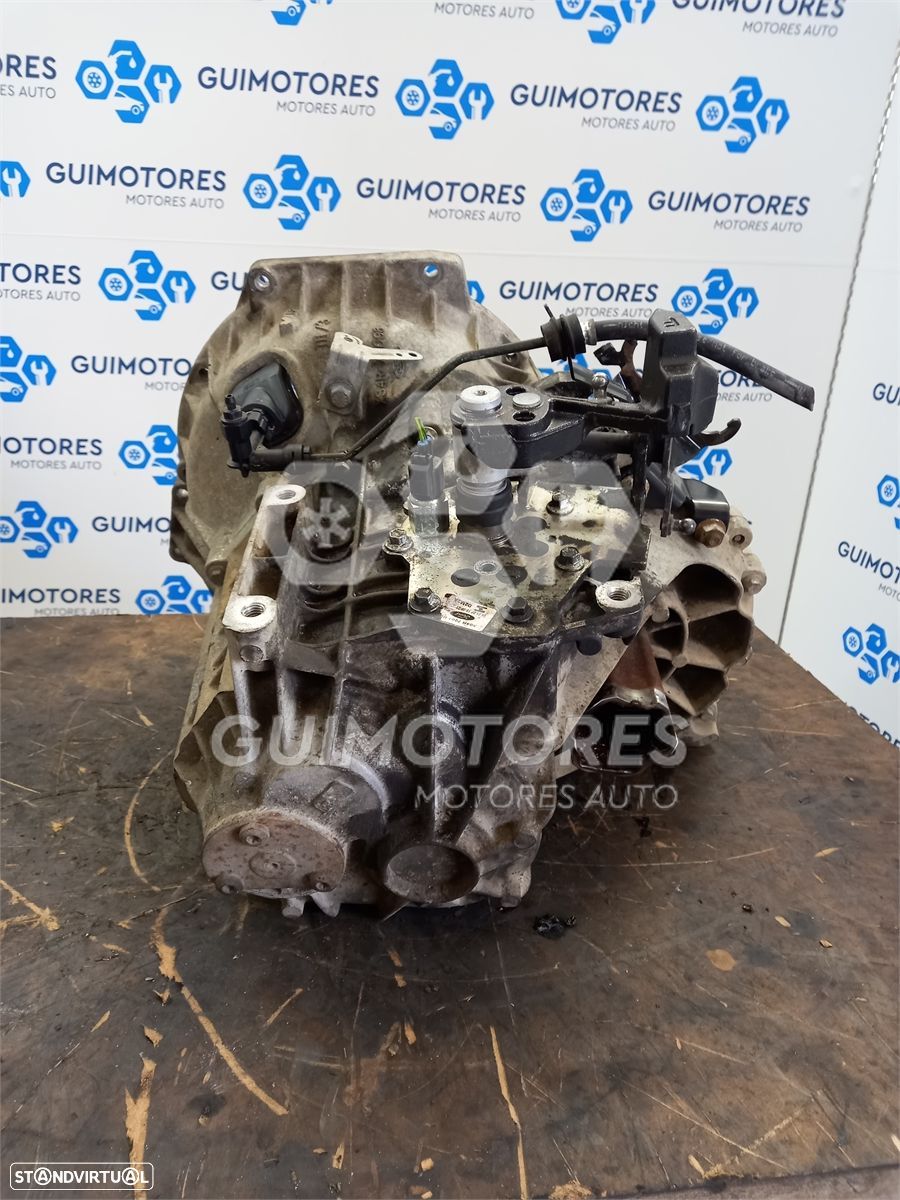 CAIXA VELOCIDADES FORD  TRANSIT CONNECT T220 1.8TDCI  90CV REF: 2T1R 7002 BG - MANUAL 5V - 1