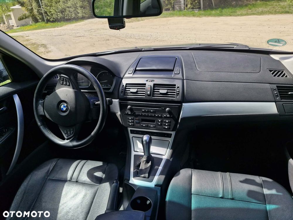 BMW X3 xDrive20d - 14