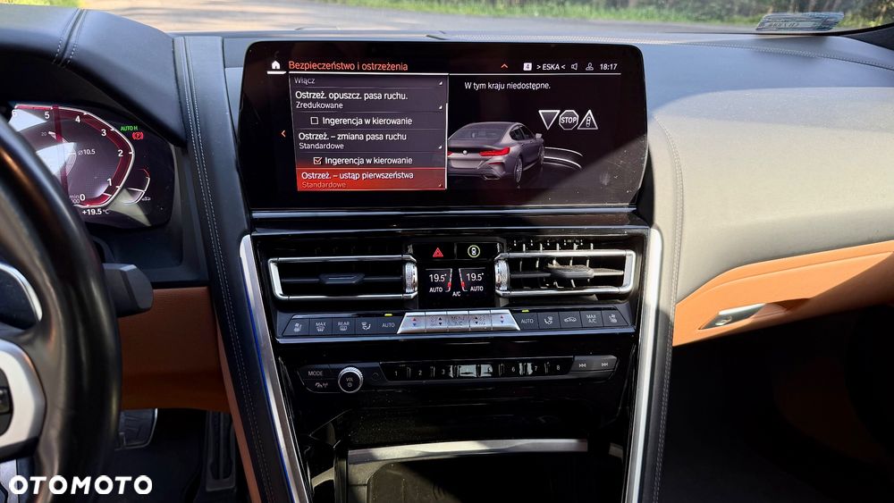 BMW Seria 8 840d xDrive mHEV - 27