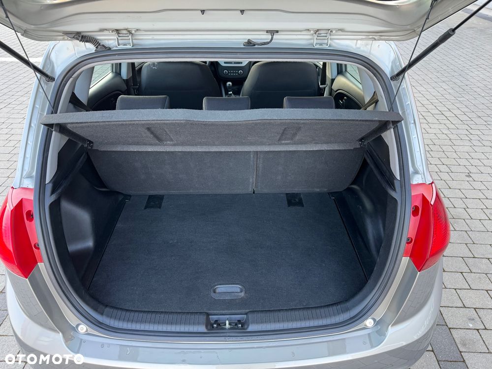 Kia Venga 1.4 CVVT Dream Team Edition - 10