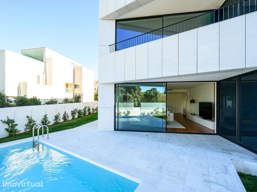 T4 com piscina em Canidelo - Grande imagem: 3/33