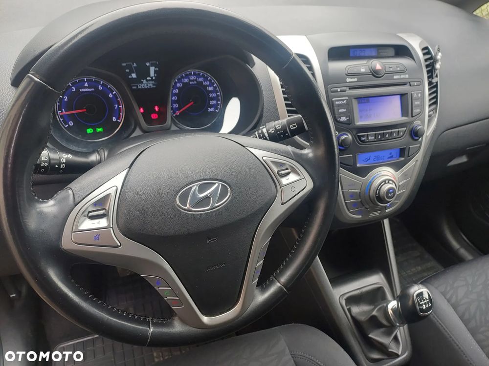 Hyundai ix20 1.6 Premium - 12