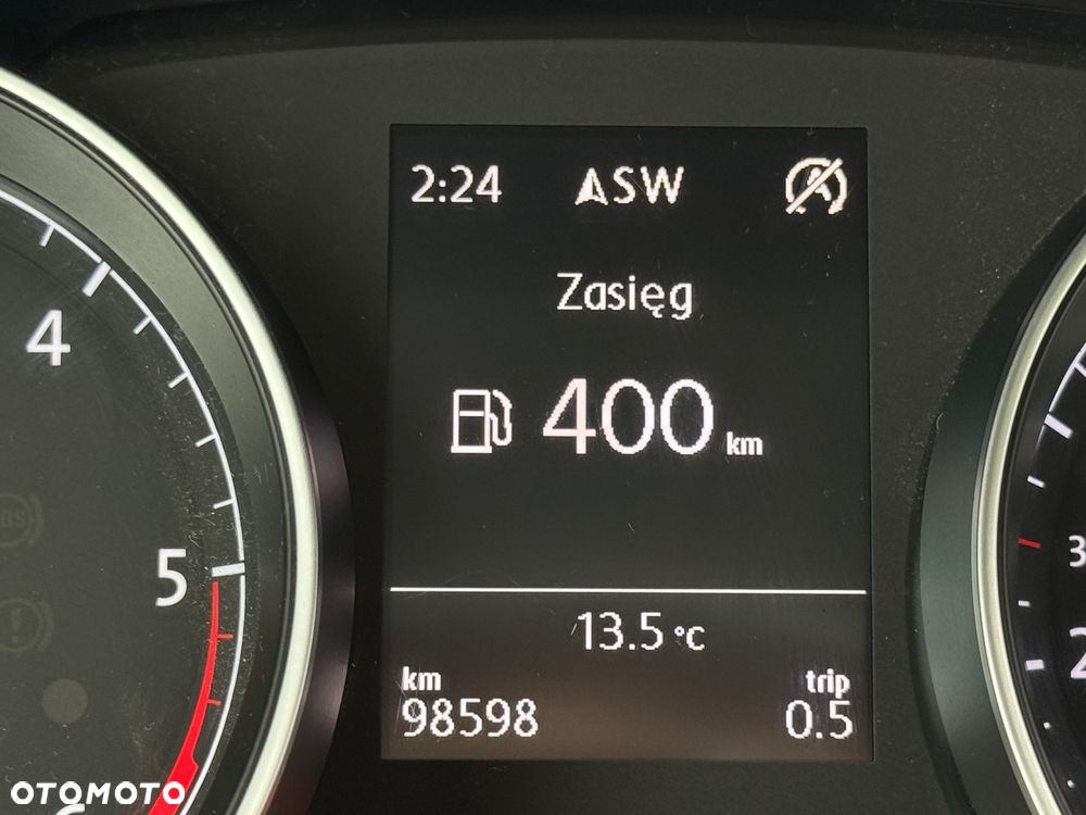 Volkswagen Golf - 13