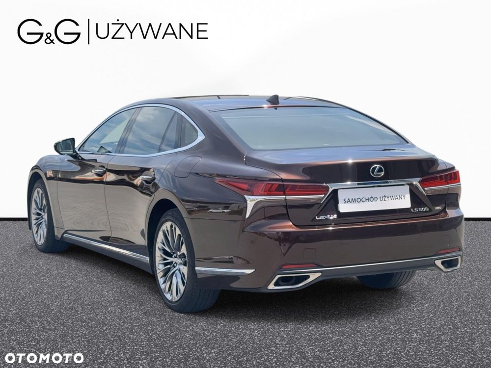Lexus LS - 5