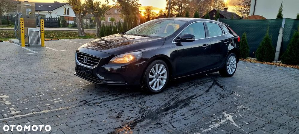 Volvo V40 D2 Summum - 12