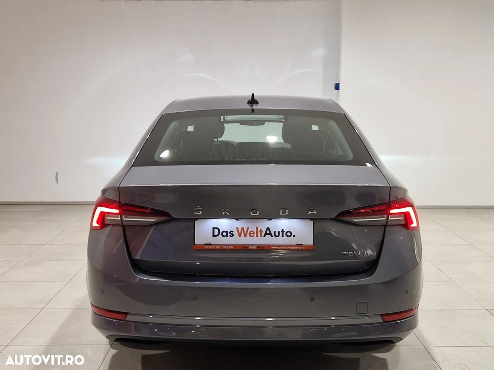 Skoda Octavia 2.0 TDI DSG Ambition - 8