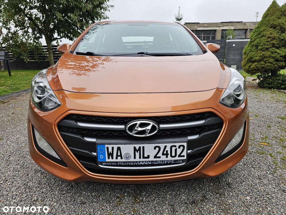 Hyundai i30 - 24