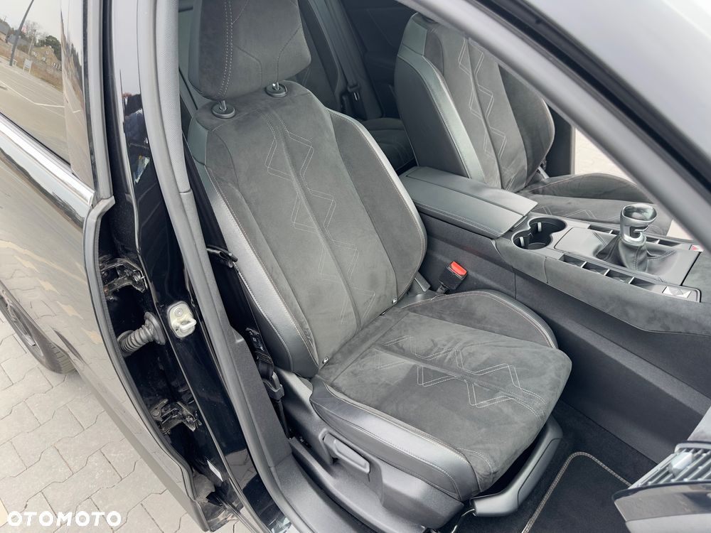 DS Automobiles DS 7 Crossback 1.5 BlueHDi So Chic - 24