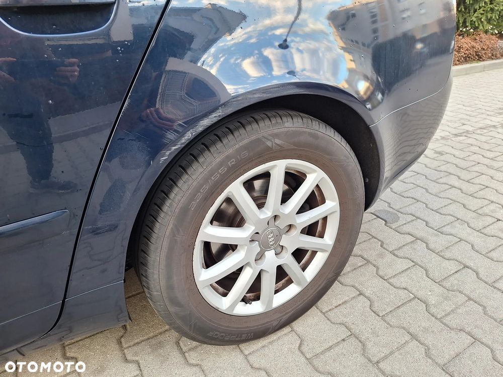 Audi A4 Limousine 2.0T FSI - 9