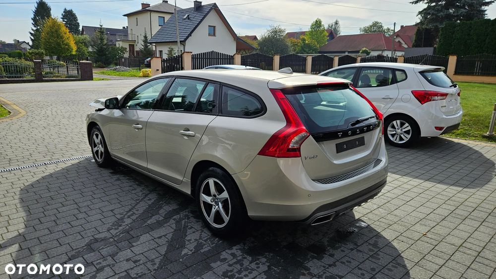 Volvo V60 - 6