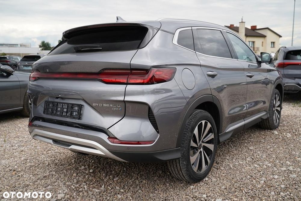 BYD Seal U DM-i 1.5T Design AWD - 4
