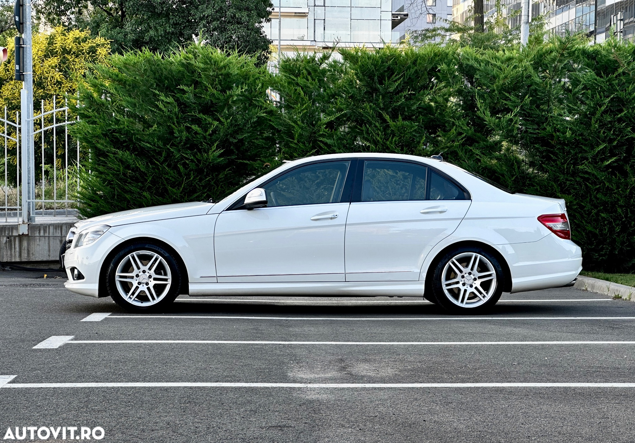 Mercedes-Benz C - 3