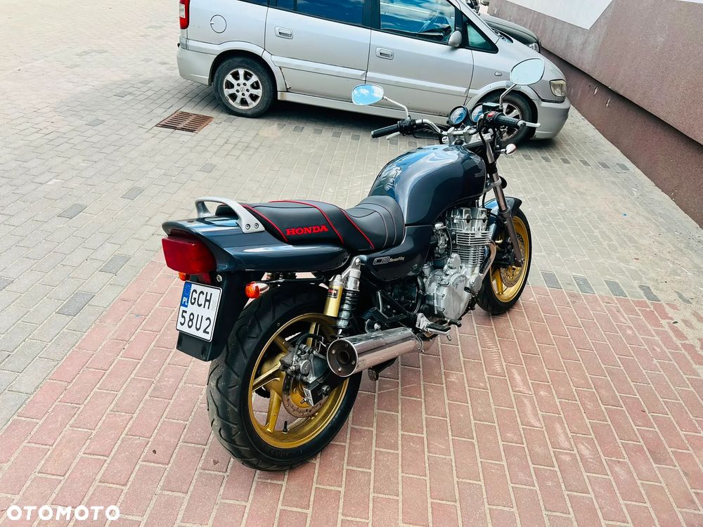 Honda Hornet - 10