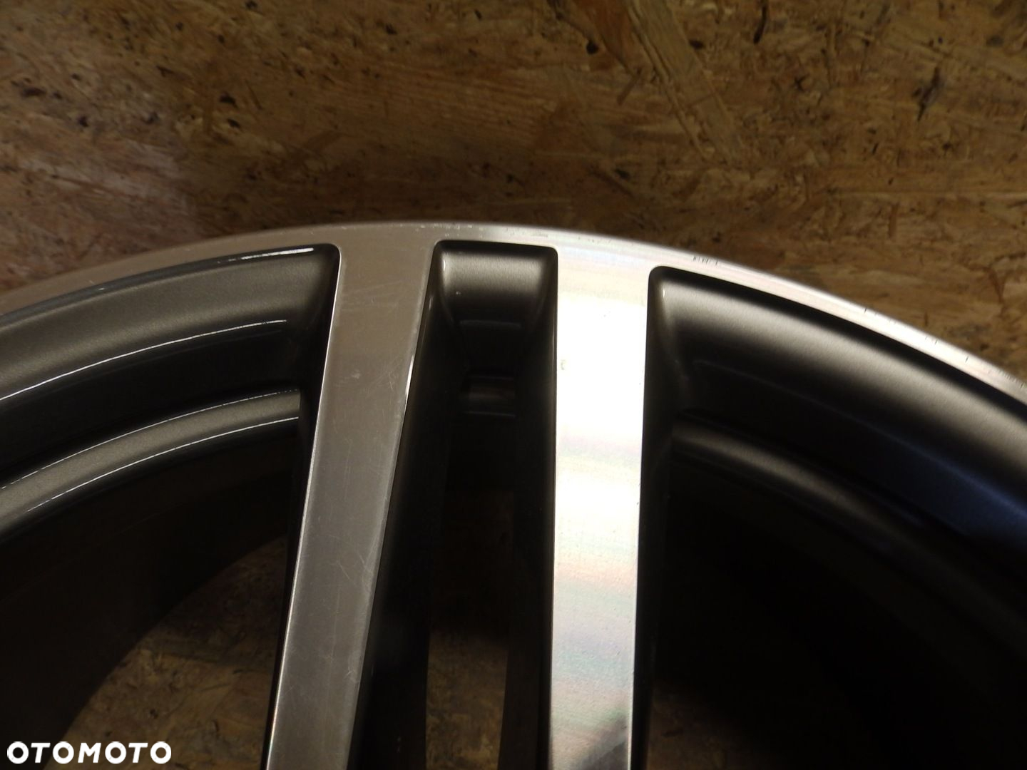 FELGA BMW M-PAKIET X6 F16 E9Jx19H2 ET18 5x120 - 3