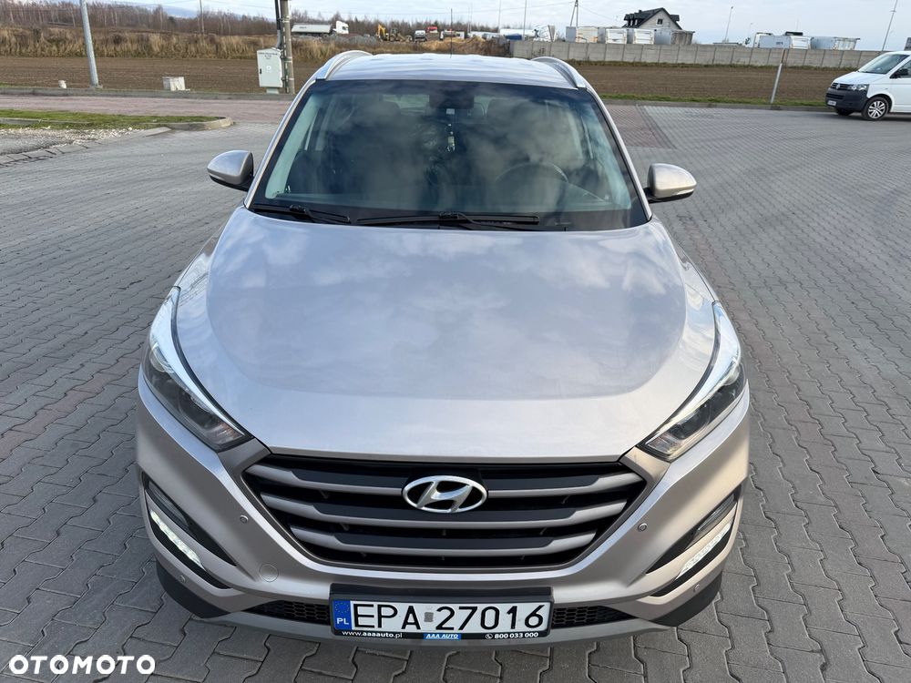 Hyundai Tucson 1.6 GDI BlueDrive Comfort 2WD - 16
