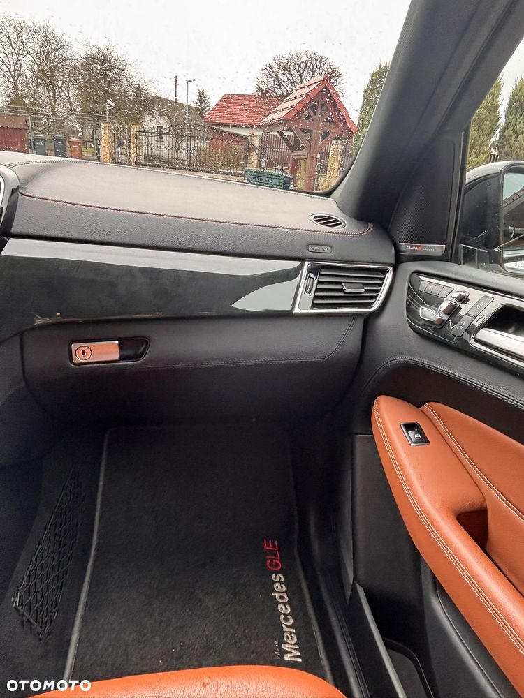 Mercedes-Benz GLE AMG 43 4-Matic - 12