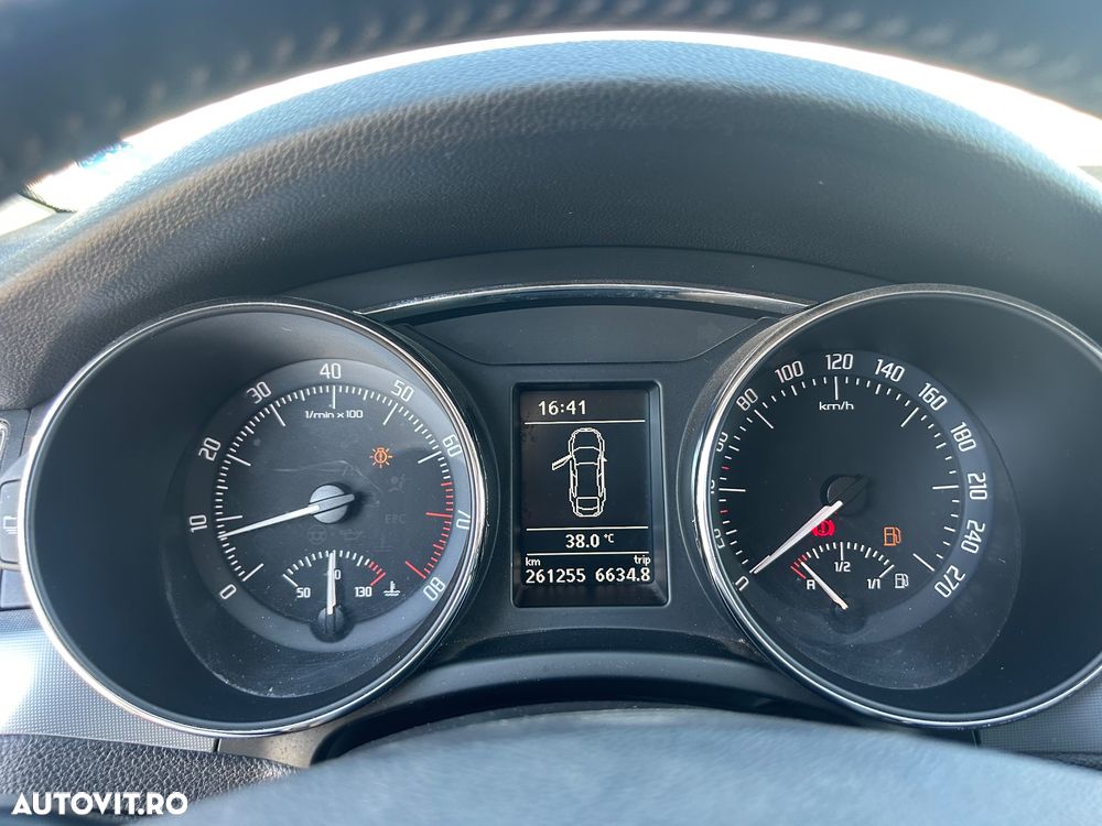 Skoda Superb 1.4 TSI Comfort - 14