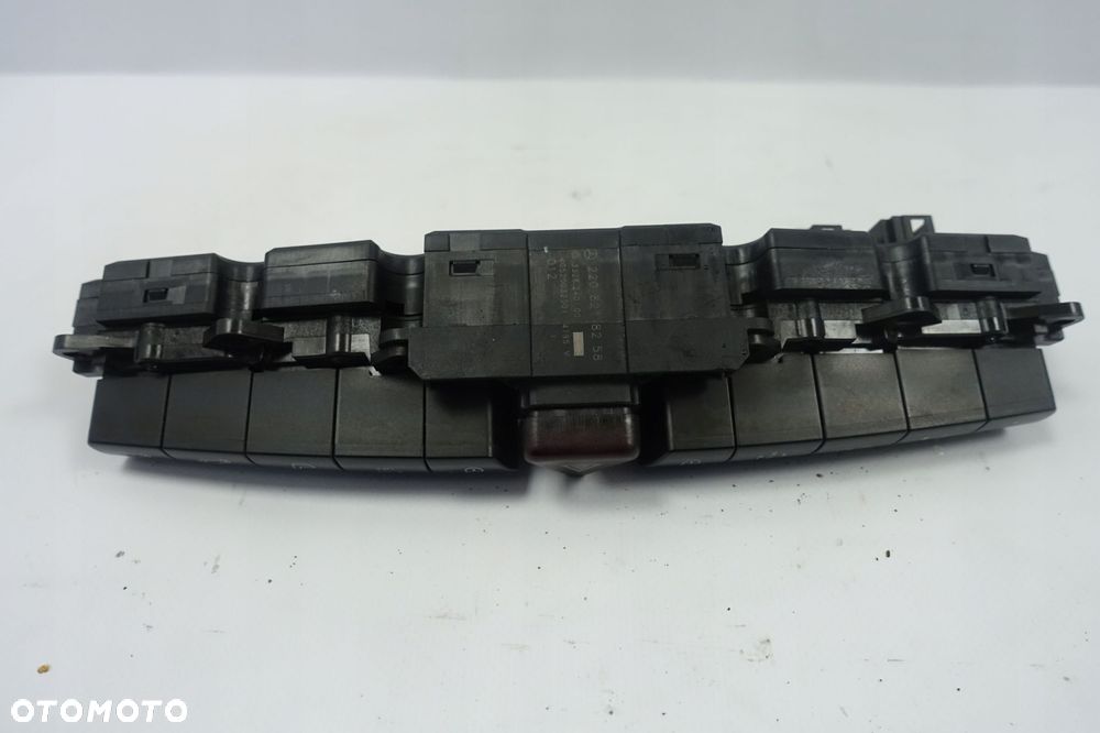 Mercedes W220 PRZEŁĄCZNIK ŚWIATEŁ AWARYJNYCH - 4