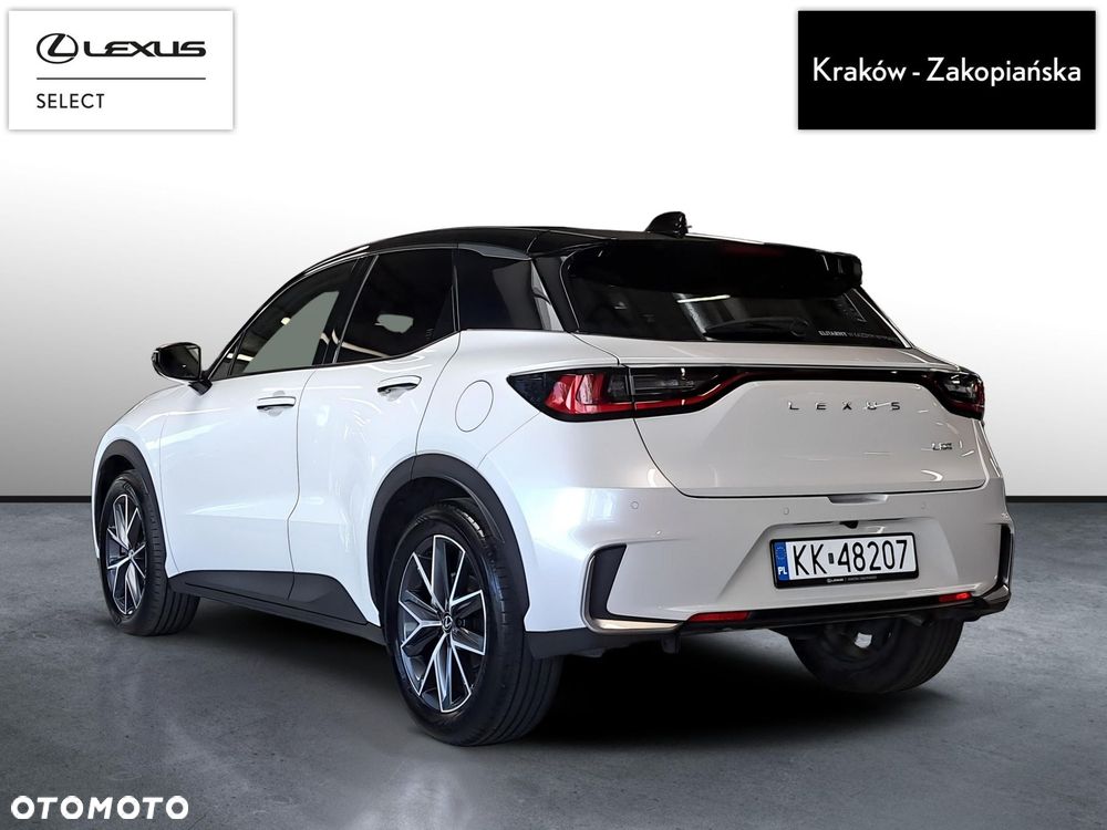 Lexus LBX 1.5 Hybrid Emotion - 8