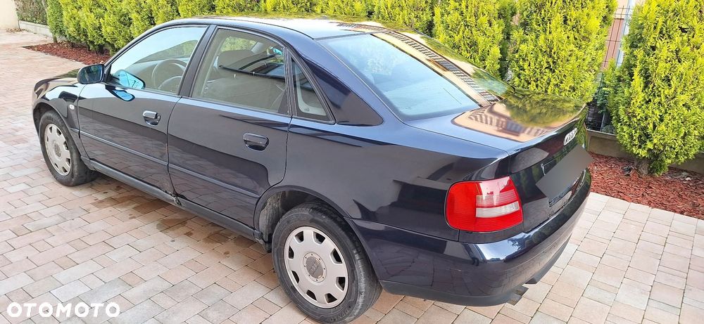 Audi A4 Limousine 1.8T - 4