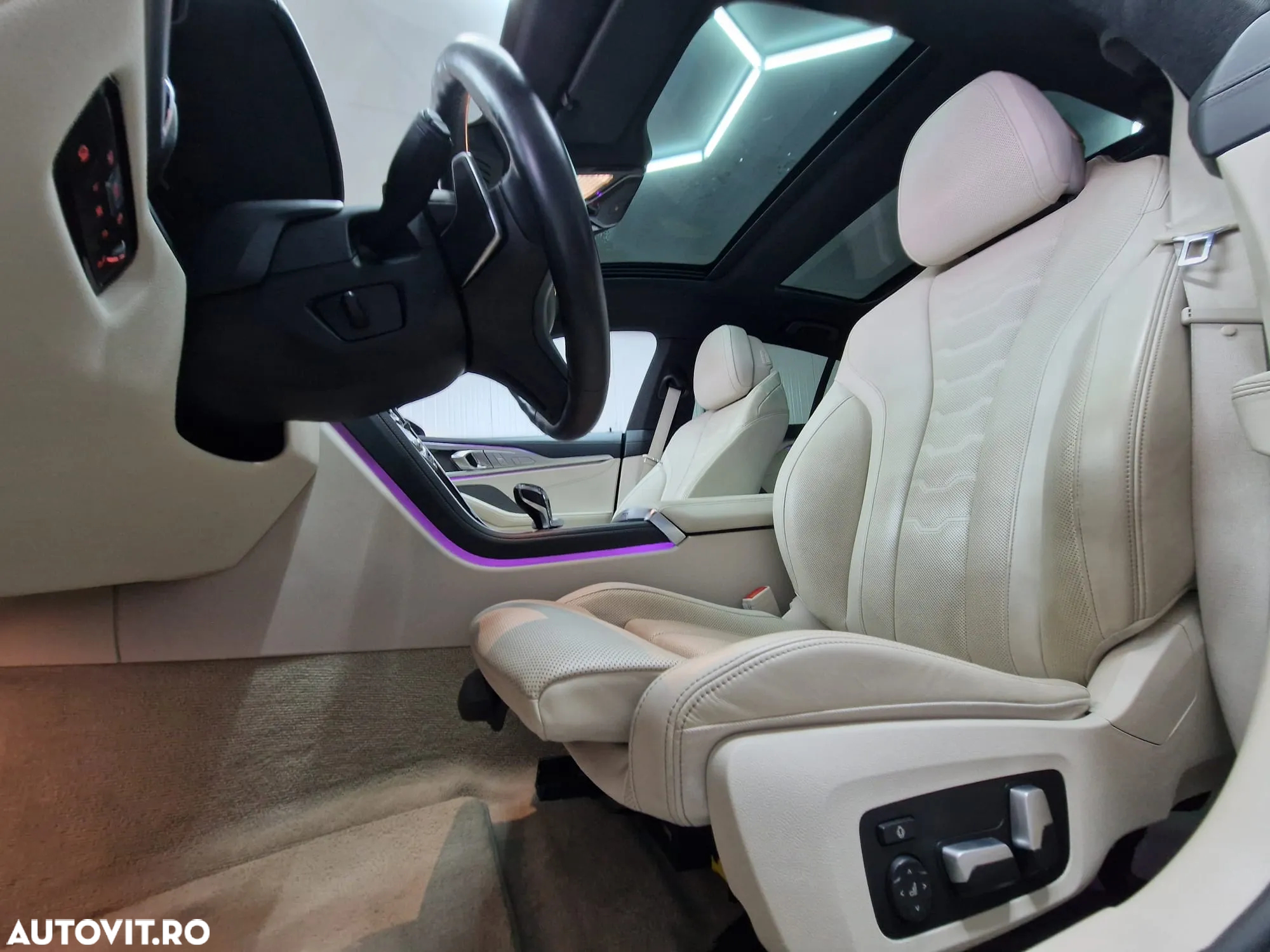 BMW Seria 8 - 16