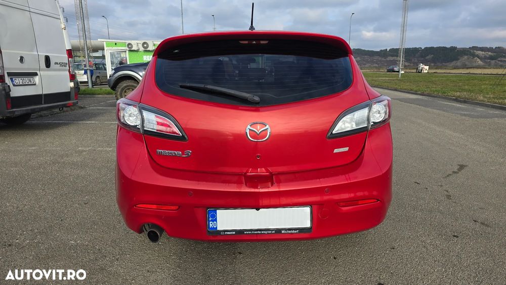 Mazda 3 - 4