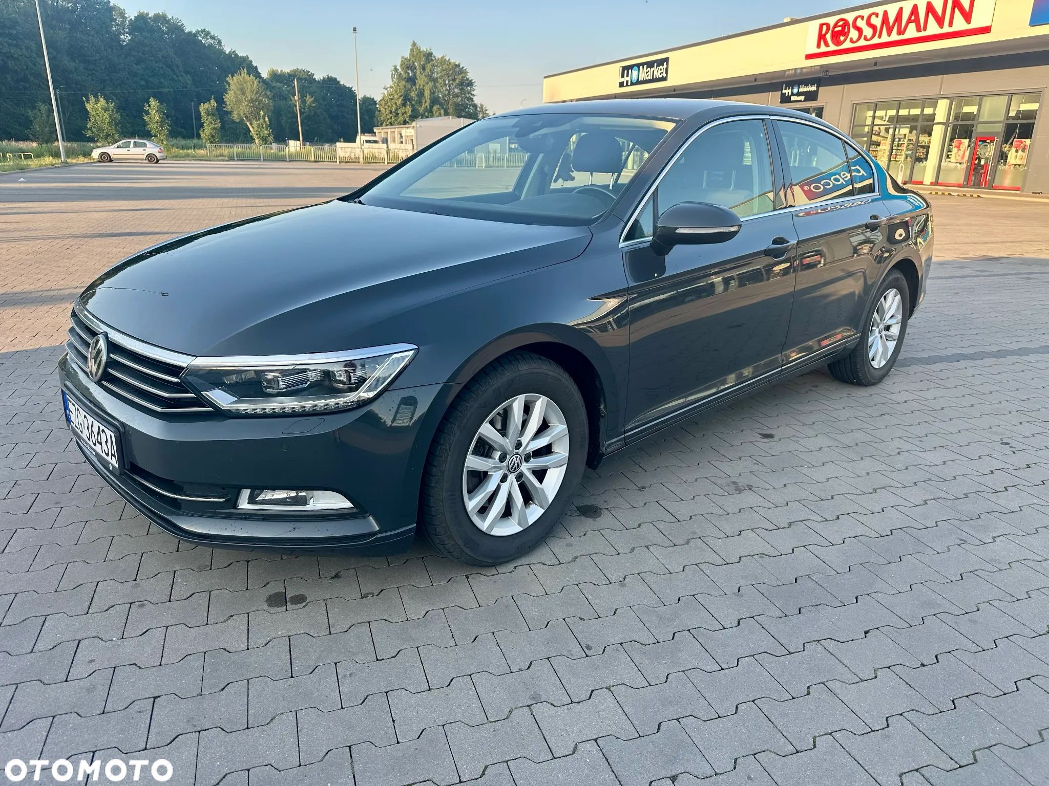 Volkswagen Passat 1.8 TSI BMT Comfortline DSG - 1
