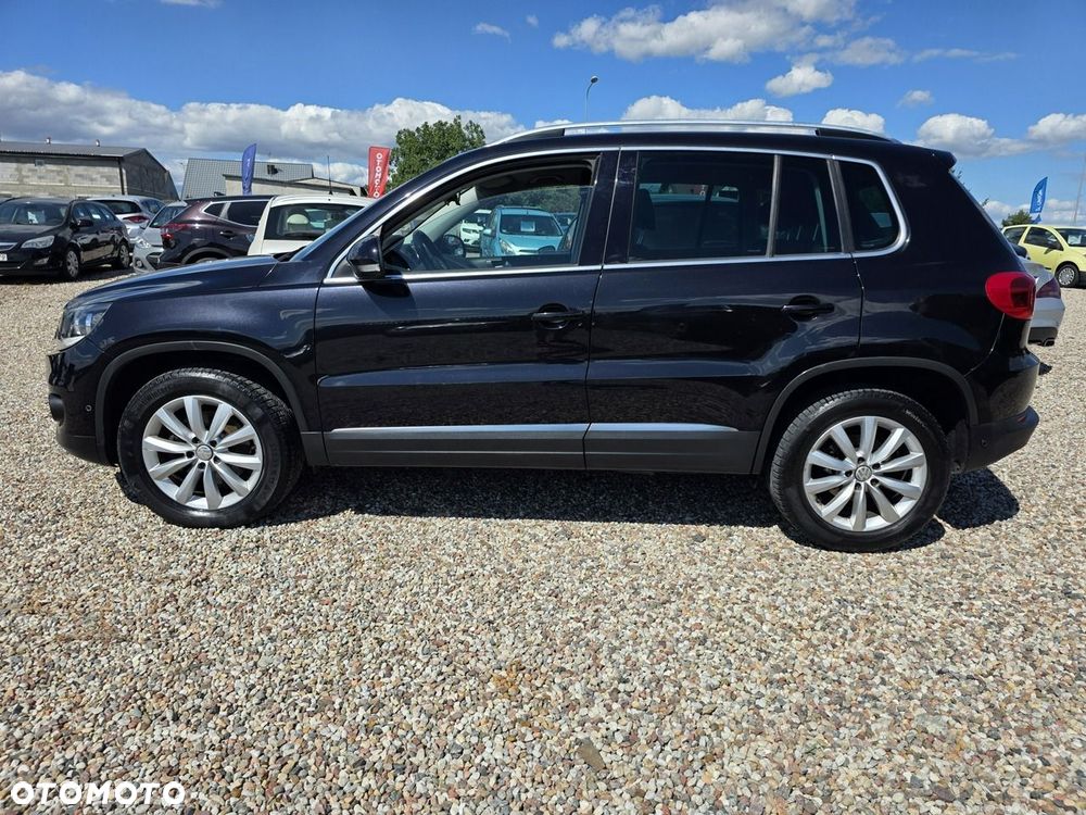 Volkswagen Tiguan 2.0 TDI DPF BlueMotion Technology Exclusive - 25