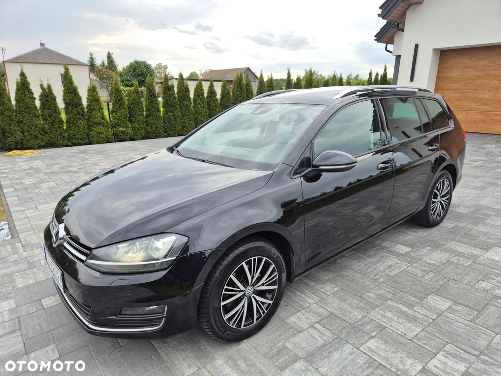Volkswagen Golf 1.6 TDI BlueMotion Technology Allstar - 25