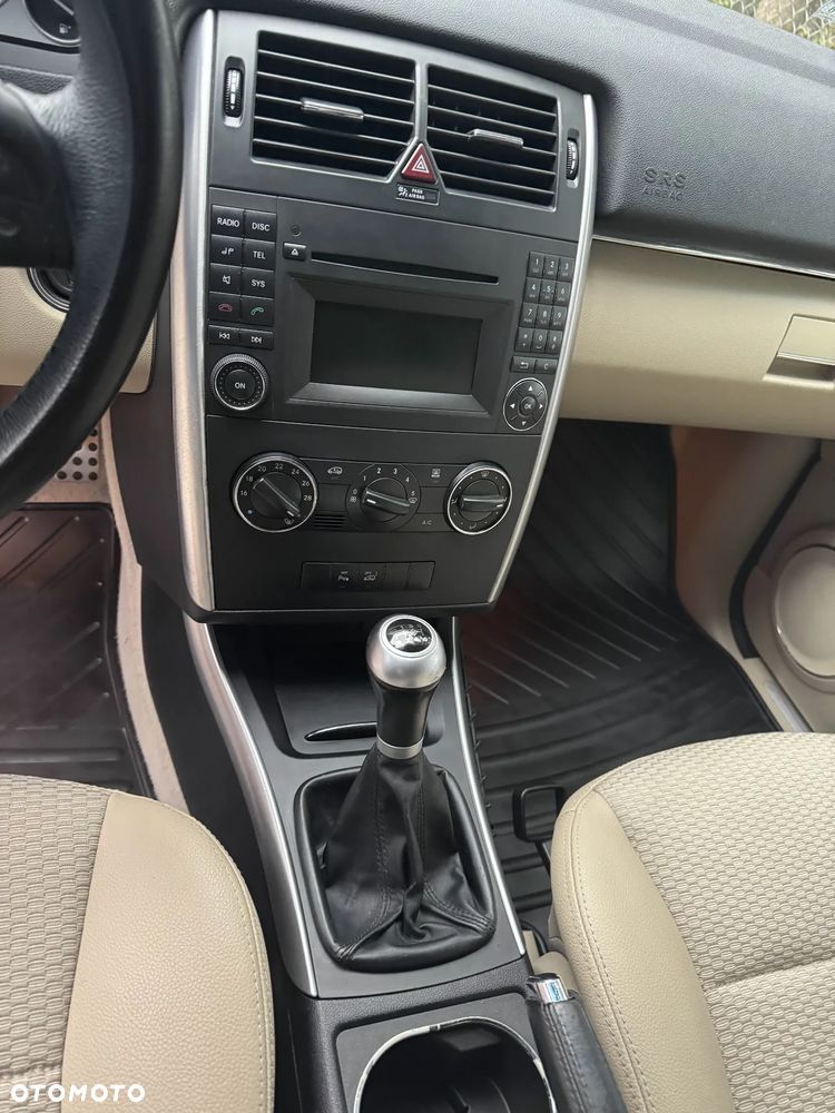 Mercedes-Benz Klasa B 180 CDI EU5 - 9
