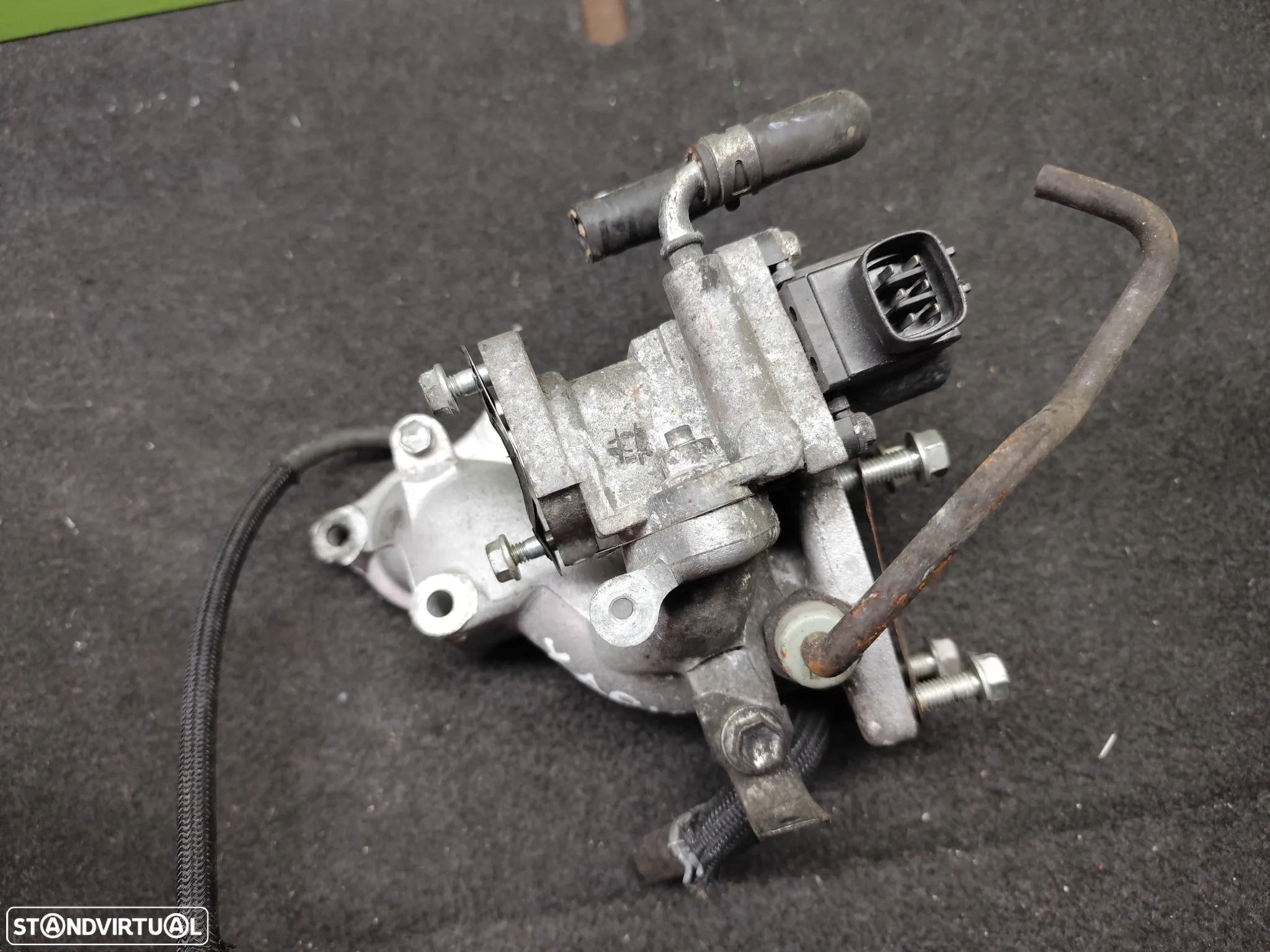 TOYOTA AURIS 1.4 D4D EGR - 1