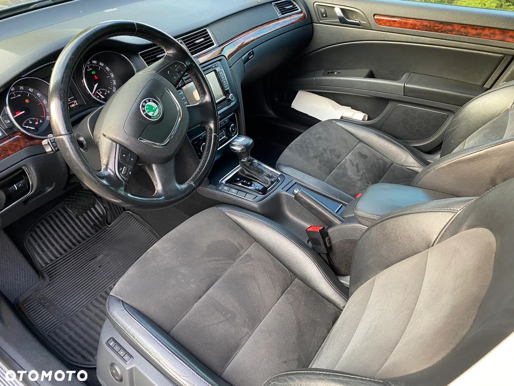 Skoda Superb 2.0 TDI Ambition DSG - 12
