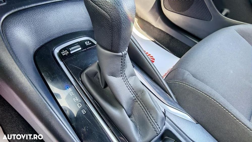 Toyota Corolla - 15